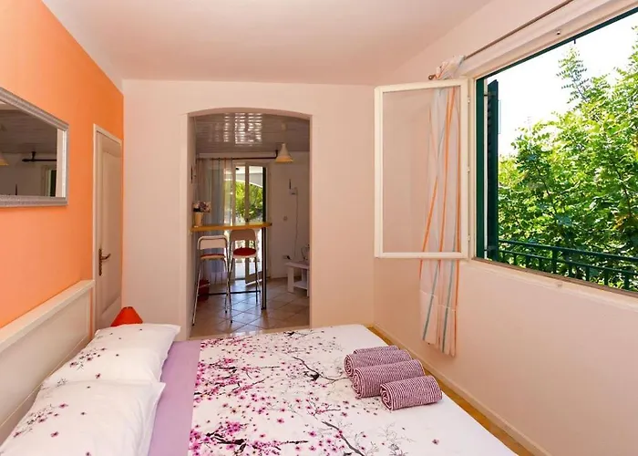 Huerte - Seaview Hvar Town